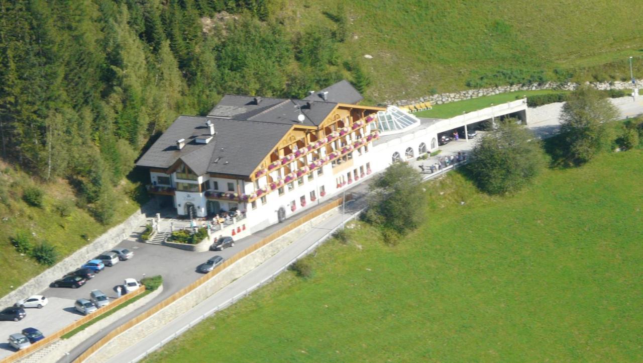 Hotel Kranebitt Val di Vizze Exterior foto